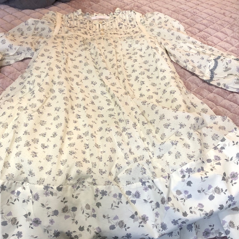 SeeBy Chloe beautiful romantic dress